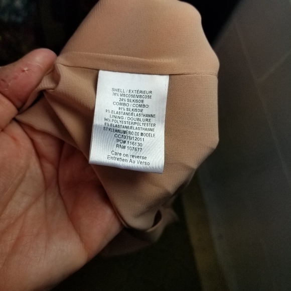 Alice + Olivia Marybeth velvet halter top - Picture 9 of 14